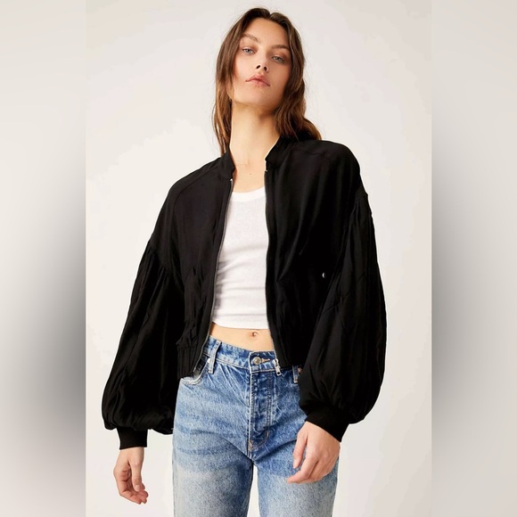 Free People On Pointe Black Bomber Jacket XS B2834 - Picture 1 of 7